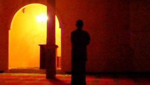Mengulang Surat yang Sama dalam Shalat