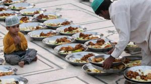Menyingkap Aurat Di Hadapan Anak-anak
