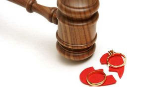 Menceraikan Istri Saat Nifas