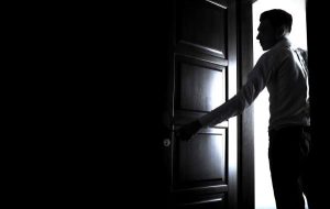 Suami Meninggalkan Istri Tanpa Pamit