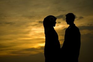 Kisah Lucu Penuh Hikmah Sepasang Suami Istri